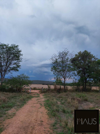 Imagem Chácara à Venda, 7.150.000.000 m² em Santo Hipólito Imagem Chácara à Venda, 7.150.000.000 m² em Santo Hipólito
