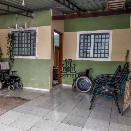 Casa com 2 Quartos à Venda, 81 m² em São Pedro - Londrina