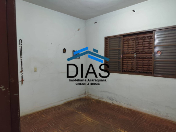 Imagem Casa com 3 Quartos à Venda, 134 m² em Vila Melhado - Araraquara