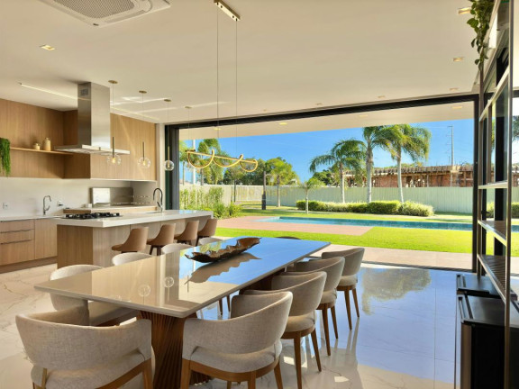 Imagem Casa com 5 Quartos à Venda, 384 m² em Condominio Capao Ilhas Resort - Capão Da Canoa Imagem Casa com 5 Quartos à Venda, 384 m² em Condominio Capao Ilhas Resort - Capão Da Canoa