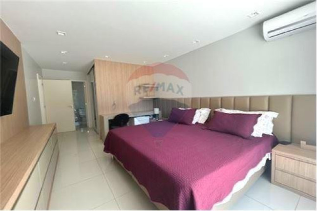Imagem Casa de Condomínio com 6 Quartos à Venda, 400 m² em Barra Da Tijuca - Rio De Janeiro Imagem Casa de Condomínio com 6 Quartos à Venda, 400 m² em Barra Da Tijuca - Rio De Janeiro