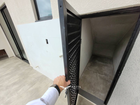 Imagem Sobrado com 3 Quartos à Venda, 86 m² em Itajuba - Barra Velha