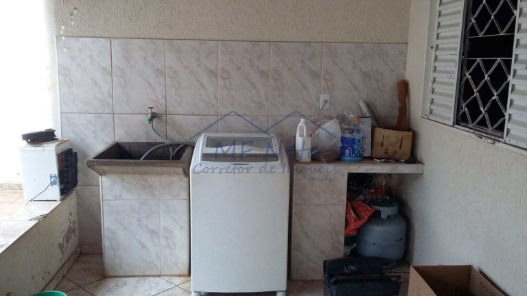 Imagem Casa com 2 Quartos à Venda, 260 m² em Vila Pinheiro - Pirassununga