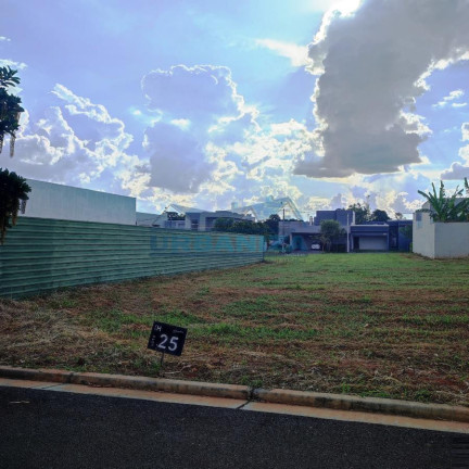 Imagem Terreno à Venda, 302 m² em Condomínio Village Damha - Birigui Imagem Terreno à Venda, 302 m² em Condomínio Village Damha - Birigui
