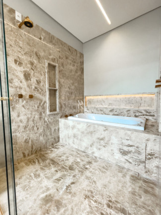 Imagem Casa com 3 Quartos à Venda, 207 m² em Residencial Goiânia Golfe Clube - Goiânia Imagem Casa com 3 Quartos à Venda, 207 m² em Residencial Goiânia Golfe Clube - Goiânia