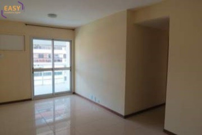 Imagem Imóvel com 2 Quartos à Venda, 92 m² em Jacarepaguá - Rio De Janeiro Imagem Imóvel com 2 Quartos à Venda, 92 m² em Jacarepaguá - Rio De Janeiro