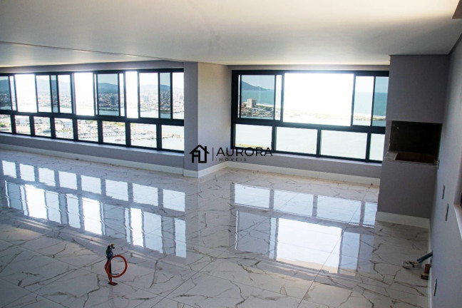 Imagem Apartamento com 4 Quartos à Venda, 322 m² em Fazenda - Itajaí Imagem Apartamento com 4 Quartos à Venda, 322 m² em Fazenda - Itajaí