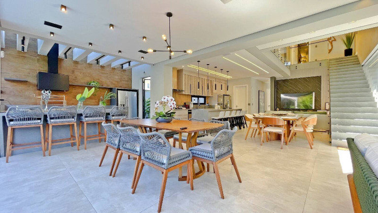 Imagem Casa com 5 Quartos à Venda, 330 m² em Riviera De São Lourenço - Bertioga Imagem Casa com 5 Quartos à Venda, 330 m² em Riviera De São Lourenço - Bertioga