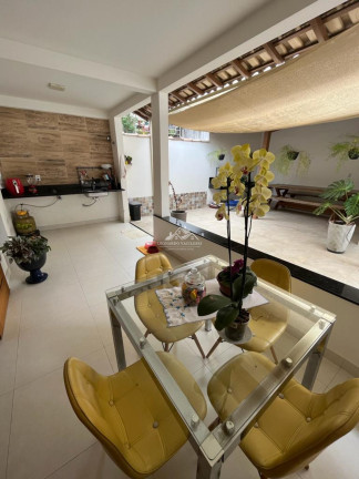 Imagem Casa com 3 Quartos à Venda, 275 m² em Parque Residencial Laranjeiras - Serra Imagem Casa com 3 Quartos à Venda, 275 m² em Parque Residencial Laranjeiras - Serra