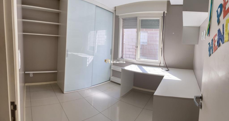 Imagem Imóvel com 2 Quartos à Venda, 20 m² em Vila Ipiranga - Porto Alegre Imagem Imóvel com 2 Quartos à Venda, 20 m² em Vila Ipiranga - Porto Alegre