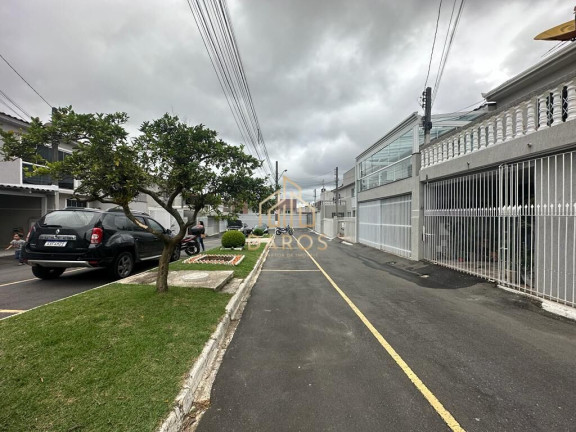 Imagem Casa com 3 Quartos à Venda, 72 m² em Alto Boqueirão - Curitiba