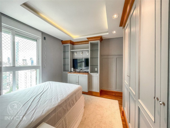 Imagem Apartamento com 3 Quartos à Venda, 251 m² em Centro - Balneário Camboriú Imagem Apartamento com 3 Quartos à Venda, 251 m² em Centro - Balneário Camboriú