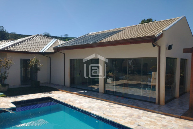 Imóvel com 3 Quartos à Venda, 400 m² em Córrego Dantas - Poços De Caldas