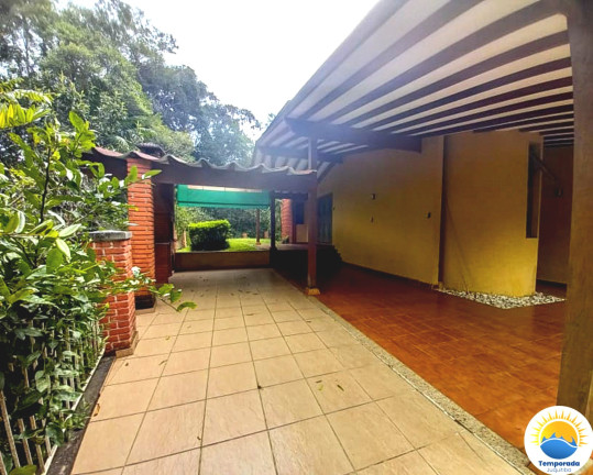 Imagem Imóvel com 3 Quartos para Alugar ou Temporada,  em Sítio C/piscina Adulto E Infantil- 600 Metros Da Rodovia - ( - São Lourenço Da Serra