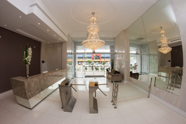 Imagem Sala Comercial para Alugar, 38 m² em Centro - Balneário Camboriú Imagem Sala Comercial para Alugar, 38 m² em Centro - Balneário Camboriú