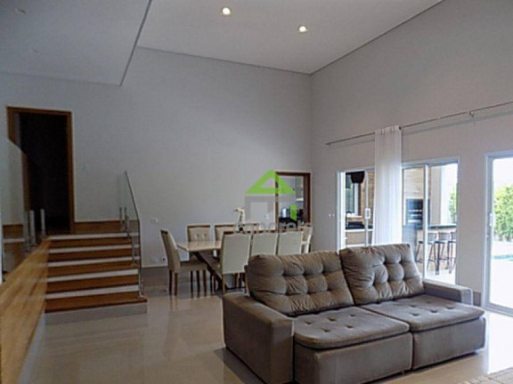 Imagem Casa de Condomínio com 3 Quartos à Venda, 310 m² em Granja Viana - Carapicuíba Imagem Casa de Condomínio com 3 Quartos à Venda, 310 m² em Granja Viana - Carapicuíba