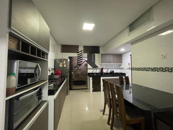 Imagem Casa com 3 Quartos à Venda, 250 m² em Conjunto Califórnia - Belo Horizonte