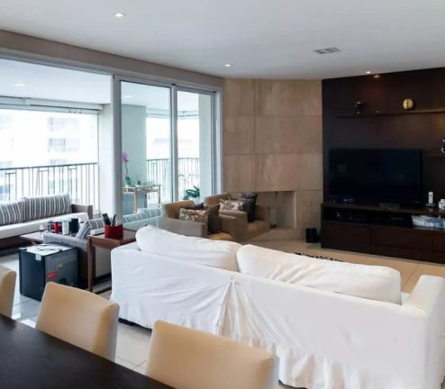 Imagem Imóvel com 4 Quartos à Venda, 223 m² em Campo Belo - São Paulo Imagem Imóvel com 4 Quartos à Venda, 223 m² em Campo Belo - São Paulo