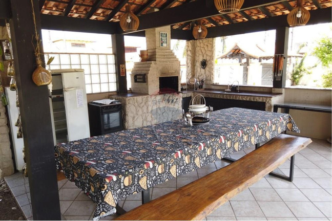 Imagem Casa com 7 Quartos à Venda, 374 m² em Itaúna - Saquarema