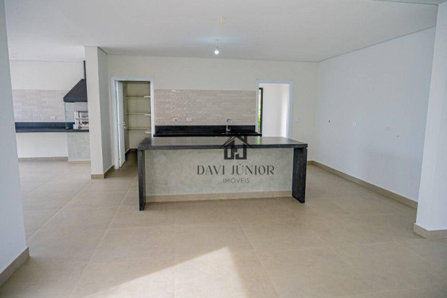 Imagem Casa com 3 Quartos à Venda, 378 m² em Condomínio Saint Charbel - Araçoiaba Da Serra Imagem Casa com 3 Quartos à Venda, 378 m² em Condomínio Saint Charbel - Araçoiaba Da Serra