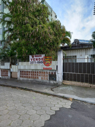 Imagem Casa com 4 Quartos à Venda, 310 m² em Estreito - Florianópolis