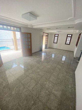 Imagem Casa com 3 Quartos à Venda, 303 m² em Parque Manibura - Fortaleza
