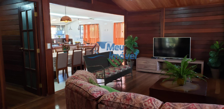 Imagem Casa com 4 Quartos à Venda, 350 m² em Setor Habitacional Jardim Botânico - Brasília