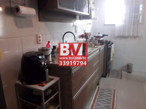 Imagem Casa com 2 Quartos à Venda, 66 m² em Irajá - Rio De Janeiro