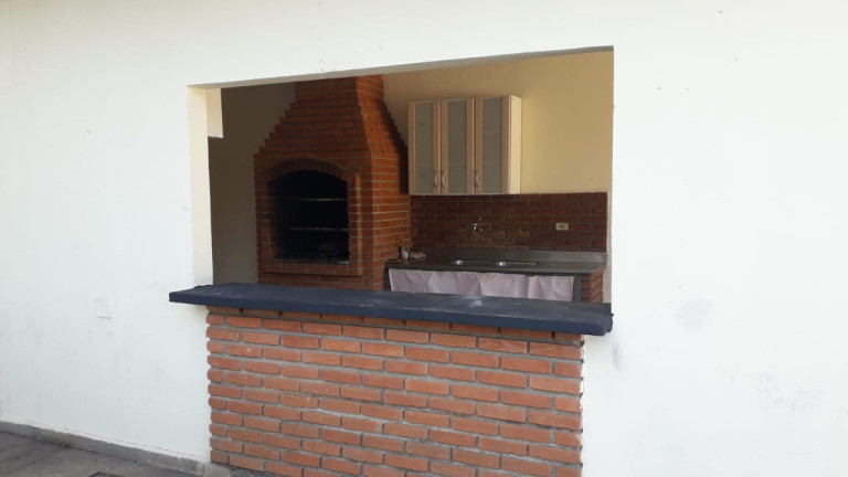 Imagem Casa com 4 Quartos à Venda, 240 m² em Vila Brasílio Machado - São Paulo