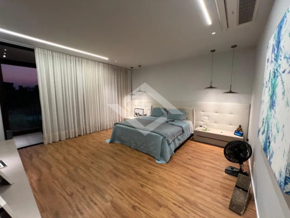 Imagem Casa com 5 Quartos à Venda, 660 m² em Barra Da Tijuca - Rio De Janeiro Imagem Casa com 5 Quartos à Venda, 660 m² em Barra Da Tijuca - Rio De Janeiro