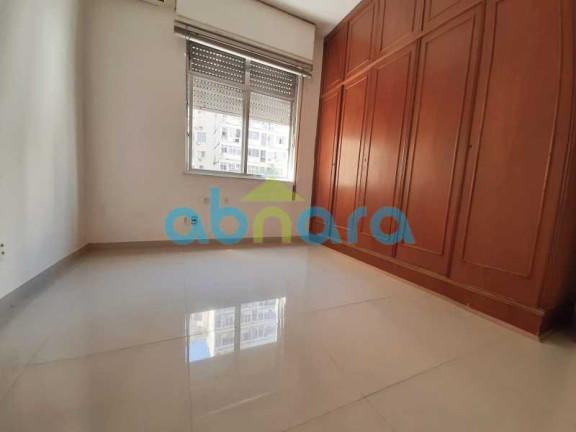 Imagem Apartamento com 2 Quartos à Venda, 75 m² em Copacabana - Rio De Janeiro