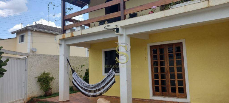 Imagem Casa com 4 Quartos à Venda, 200 m² em Jardim Imperial - Atibaia