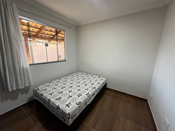 Imagem Chácara com 4 Quartos à Venda, 1 m² em Parque Do Lago - Itatiaiuçu