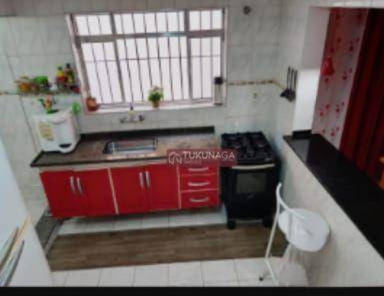 Sobrado com 3 Quartos para Alugar, 140 m² em Santa Teresinha - São Paulo