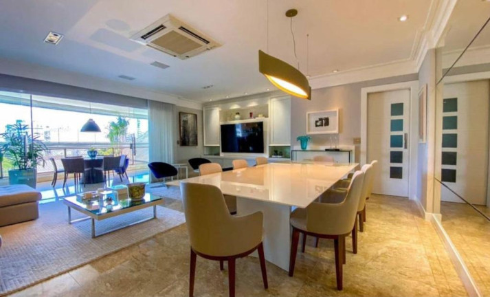 Imóvel com 3 Quartos à Venda, 180 m² em Praia Do Canto - Vitória