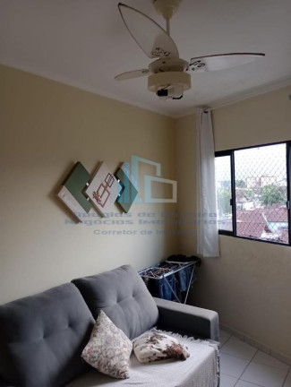 Imagem Apartamento com 2 Quartos à Venda, 60 m² em Caiçara - Praia Grande