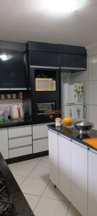 Imagem Sobrado com 3 Quartos à Venda, 240 m² em Jardim Bom Clima - Guarulhos Imagem Sobrado com 3 Quartos à Venda, 240 m² em Jardim Bom Clima - Guarulhos