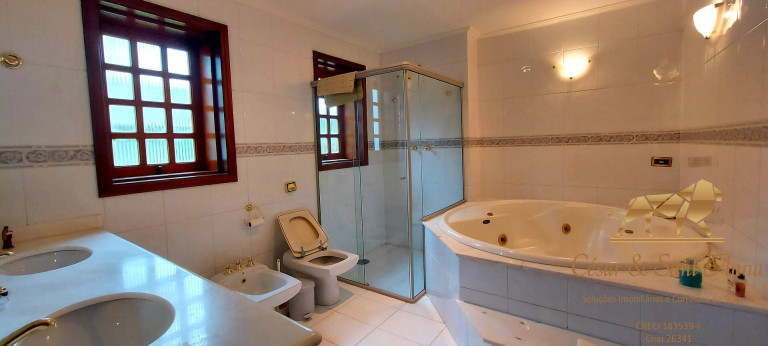 Imagem Apartamento com 4 Quartos à Venda, 226 m² em Capivari - Campos Do Jordão Imagem Apartamento com 4 Quartos à Venda, 226 m² em Capivari - Campos Do Jordão