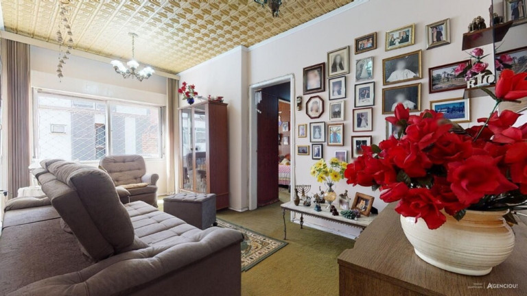 Imagem Imóvel com 2 Quartos à Venda, 75 m² em Petrópolis - Porto Alegre Imagem Imóvel com 2 Quartos à Venda, 75 m² em Petrópolis - Porto Alegre