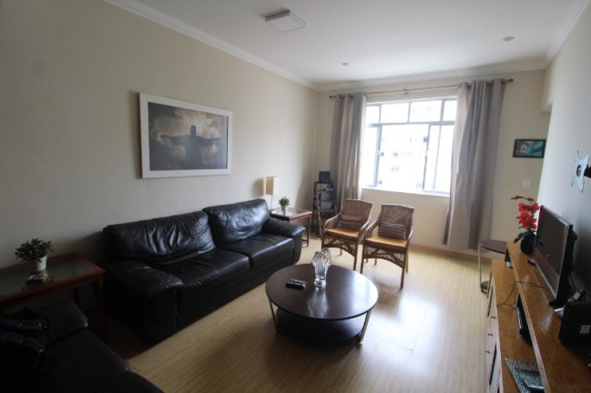 Imagem Apartamento com 3 Quartos à Venda, 110 m² em Leme - Rio De Janeiro