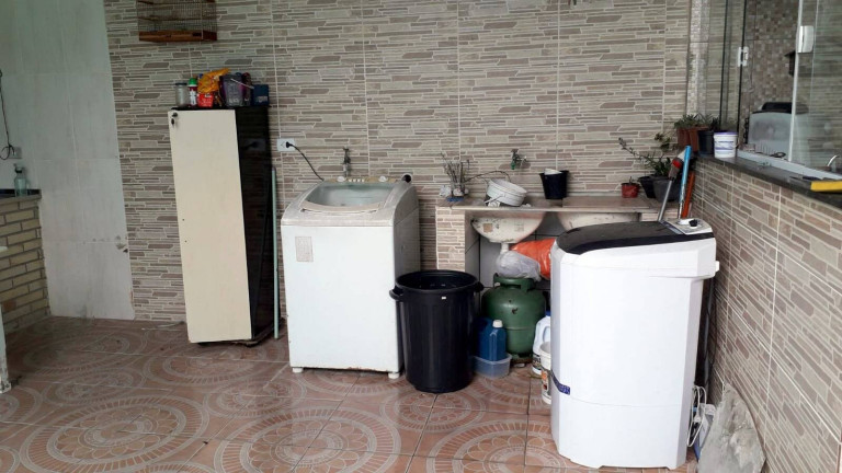 Imagem Casa com 2 Quartos à Venda, 250 m² em São José - Peruíbe Imagem Casa com 2 Quartos à Venda, 250 m² em São José - Peruíbe