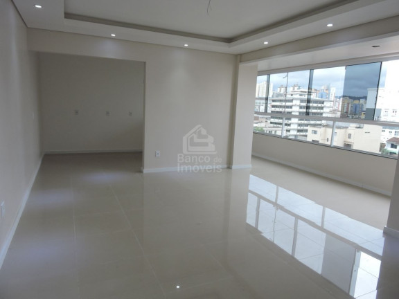 Imagem Apartamento com 3 Quartos à Venda, 110 m² em Centro - Santa Maria Imagem Apartamento com 3 Quartos à Venda, 110 m² em Centro - Santa Maria