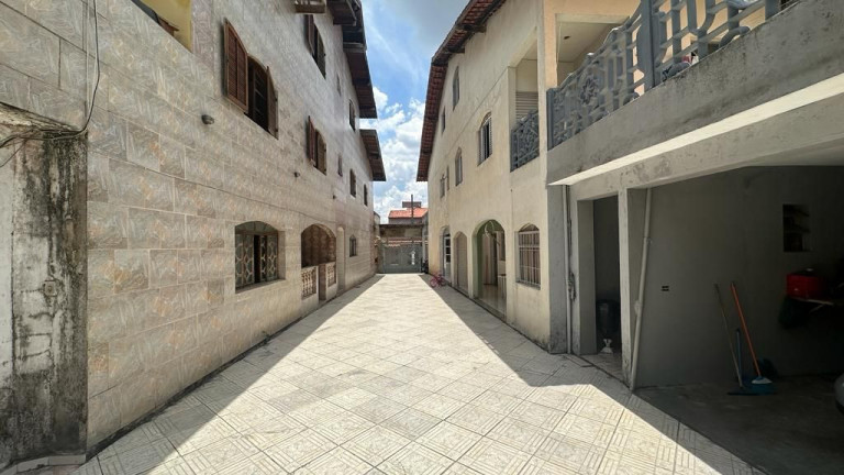 Imagem Sobrado com 2 Quartos à Venda, 400 m² em Jardim Carlos Cooper - Suzano Imagem Sobrado com 2 Quartos à Venda, 400 m² em Jardim Carlos Cooper - Suzano