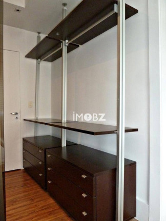 Imagem Imóvel com 4 Quartos à Venda, 210 m² em Villaggio Panamby - São Paulo