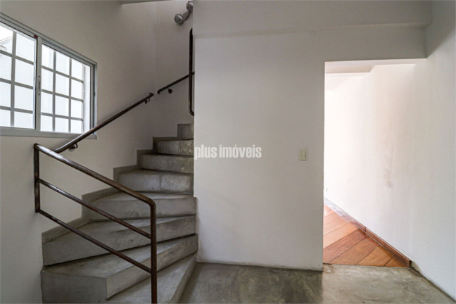 Imagem Casa com 2 Quartos à Venda, 180 m² em Vila Madalena - São Paulo Imagem Casa com 2 Quartos à Venda, 180 m² em Vila Madalena - São Paulo