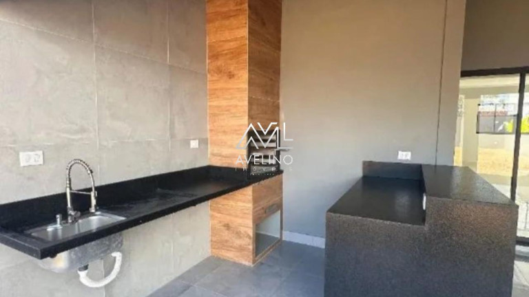Imagem Sobrado com 3 Quartos à Venda, 225 m² em Monte Castelo - Campo Grande Imagem Sobrado com 3 Quartos à Venda, 225 m² em Monte Castelo - Campo Grande