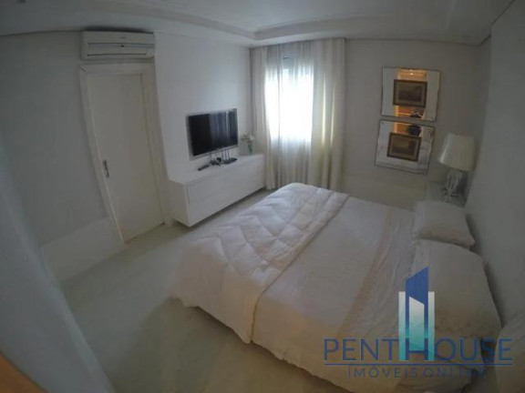 Imagem Apartamento com 3 Quartos à Venda, 220 m² em Centro - Balneário Camboriú