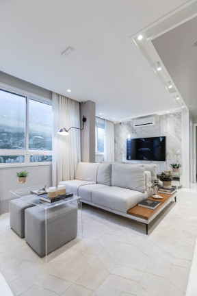 Imagem Apartamento com 3 Quartos à Venda, 67 m² em Passo Da Areia - Porto Alegre