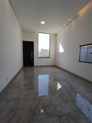 Imagem Casa com 3 Quartos à Venda, 150 m² em Bairro Cardoso - Aparecida De Goiania Imagem Casa com 3 Quartos à Venda, 150 m² em Bairro Cardoso - Aparecida De Goiania