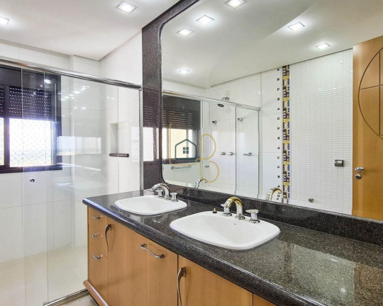 Imagem Cobertura à Venda, 549 m² em Petrópolis - Londrina Imagem Cobertura à Venda, 549 m² em Petrópolis - Londrina
